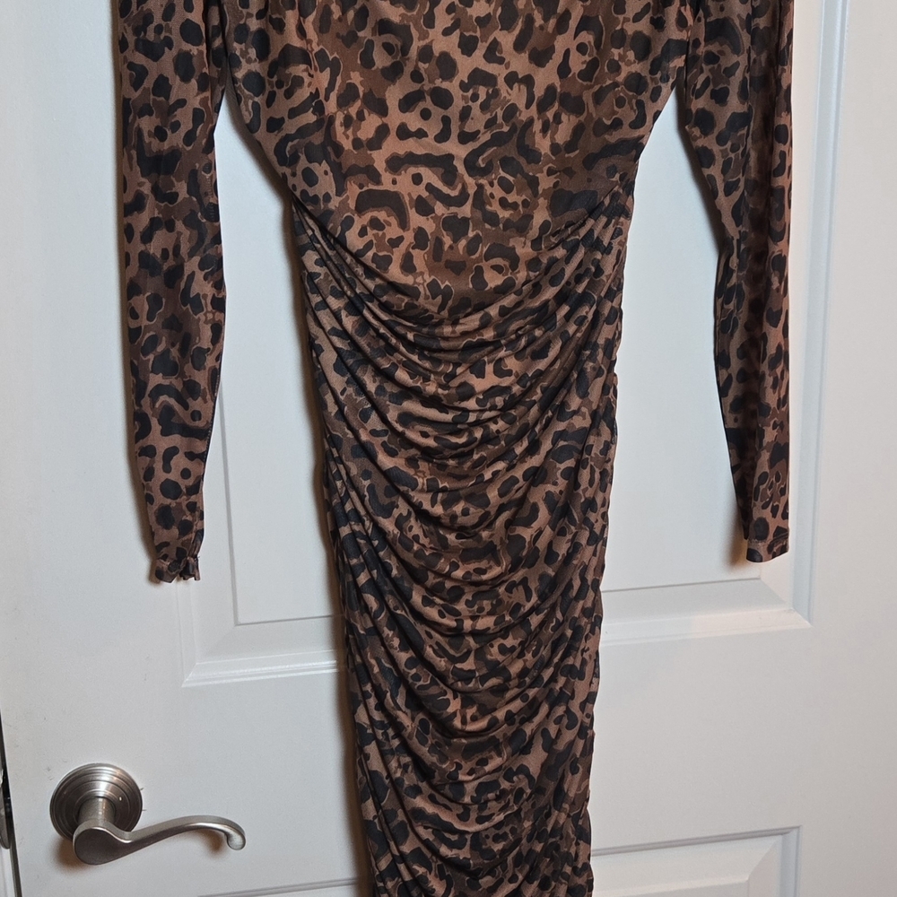 VENUS Leopard Print Dress - Picture 3 of 6